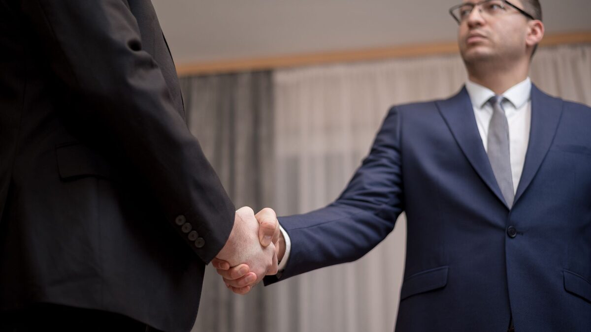 IA en ventas para agencias: captar nuevos clientes sin equipo comercial propio